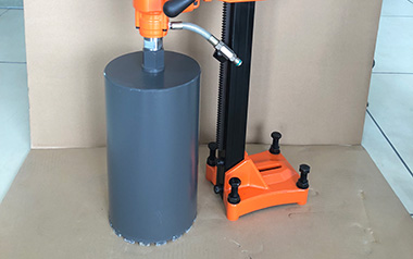 磁力钻之空心钻头作业中断了要怎么处理？