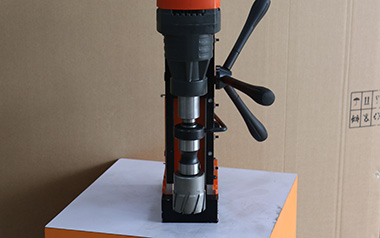 浅谈无级变速磁力钻到底具有哪些优势？